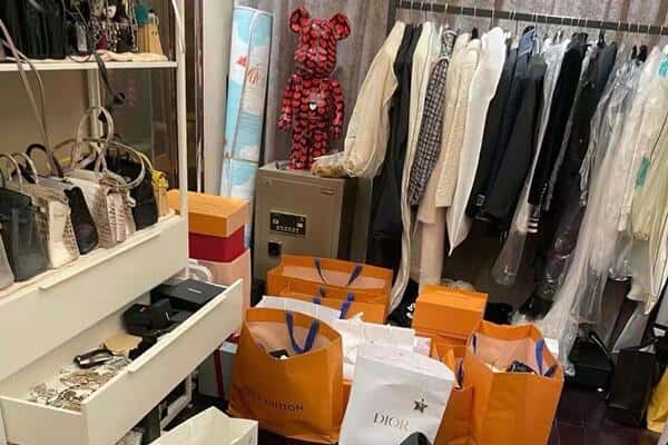 沧州市黄骅回收一线品牌衣服